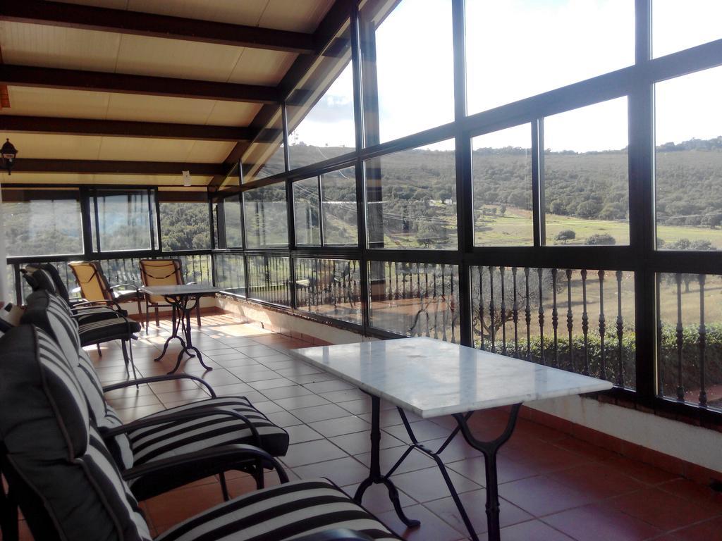 Casa Rural La Sierra De Monfraguee Malpartida De Plasencia Exterior photo